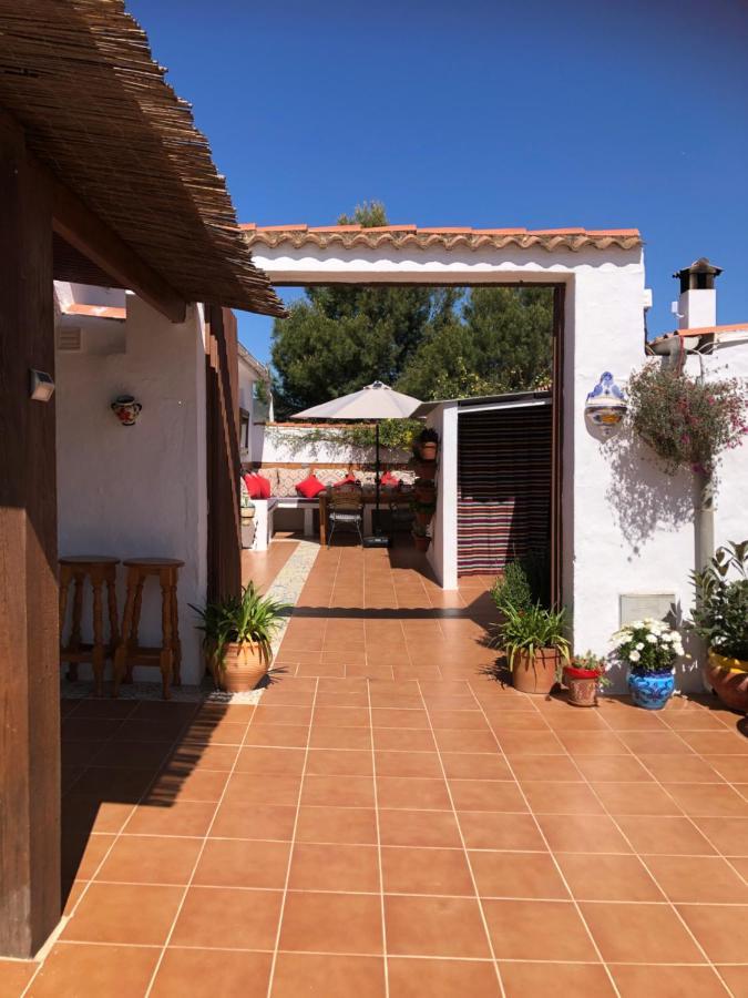 Casa La Alegria 37 Bed & Breakfast Villanueva de Tapia Ngoại thất bức ảnh