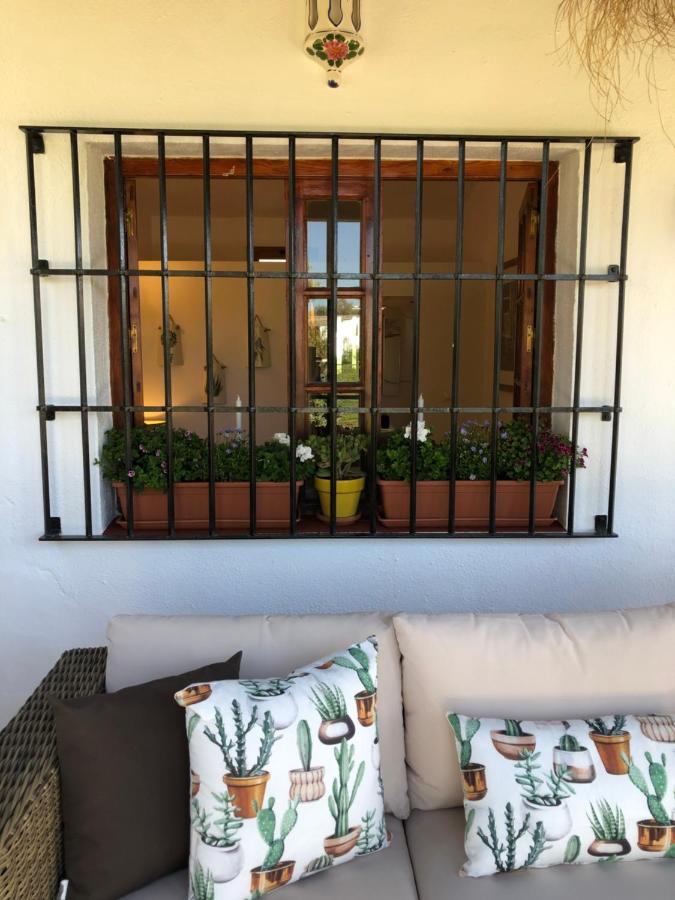 Casa La Alegria 37 Bed & Breakfast Villanueva de Tapia Ngoại thất bức ảnh